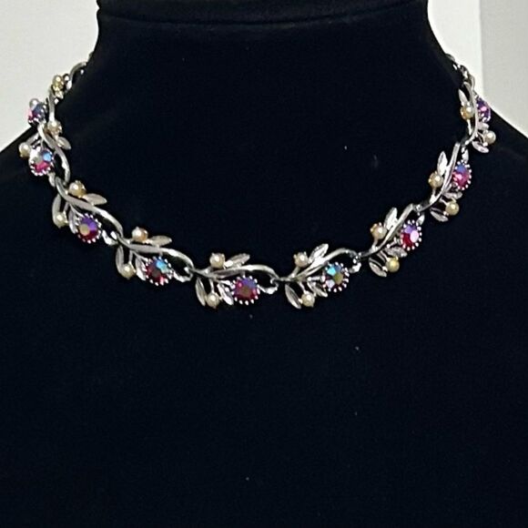 Vtg AB Crystal Choker Necklace Silver-tone Blue Aurora Borealis & Pearl Beads - Picture 1 of 11